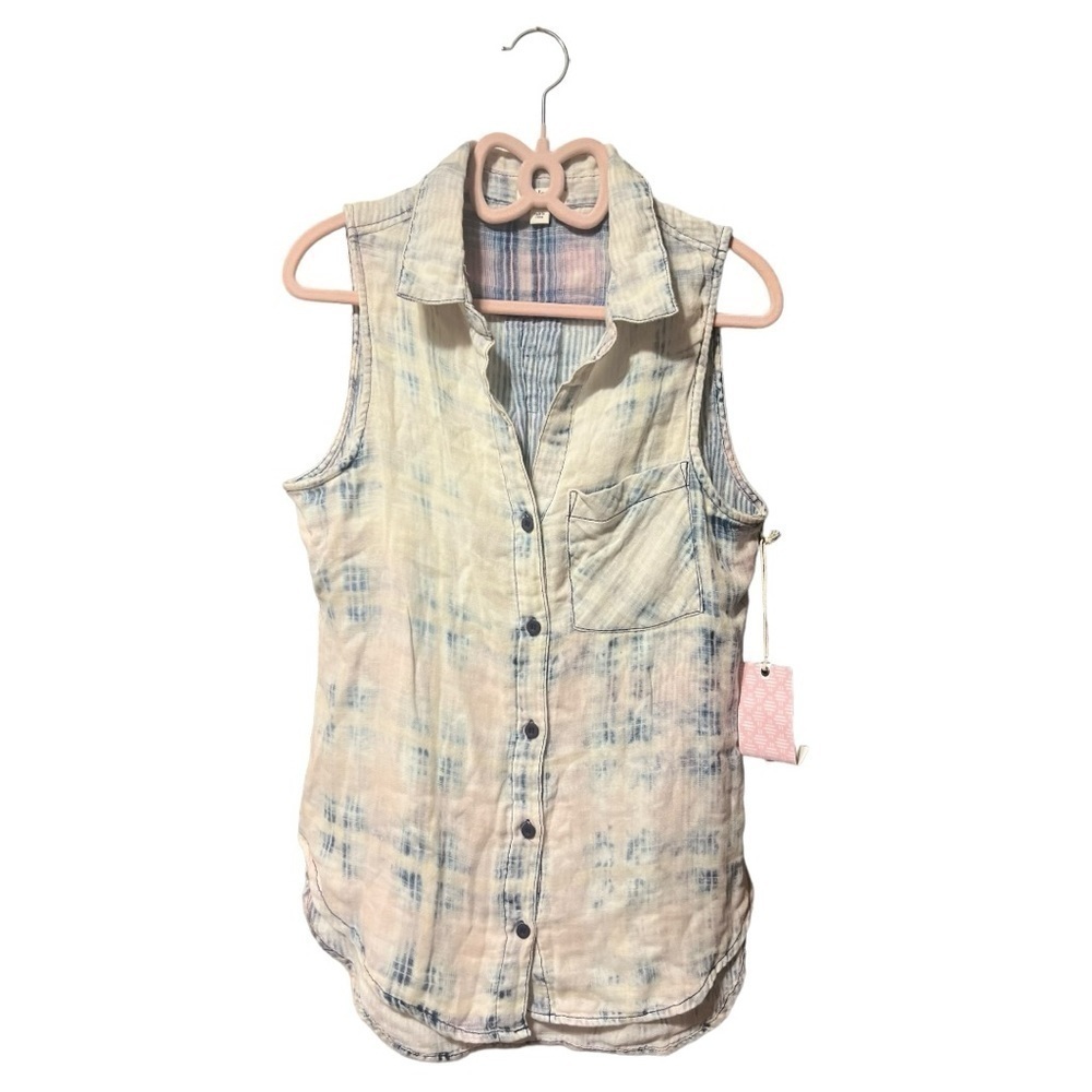 Dylan acid wash sleeveless button up collared top size small NWT - Picture 3 of 7